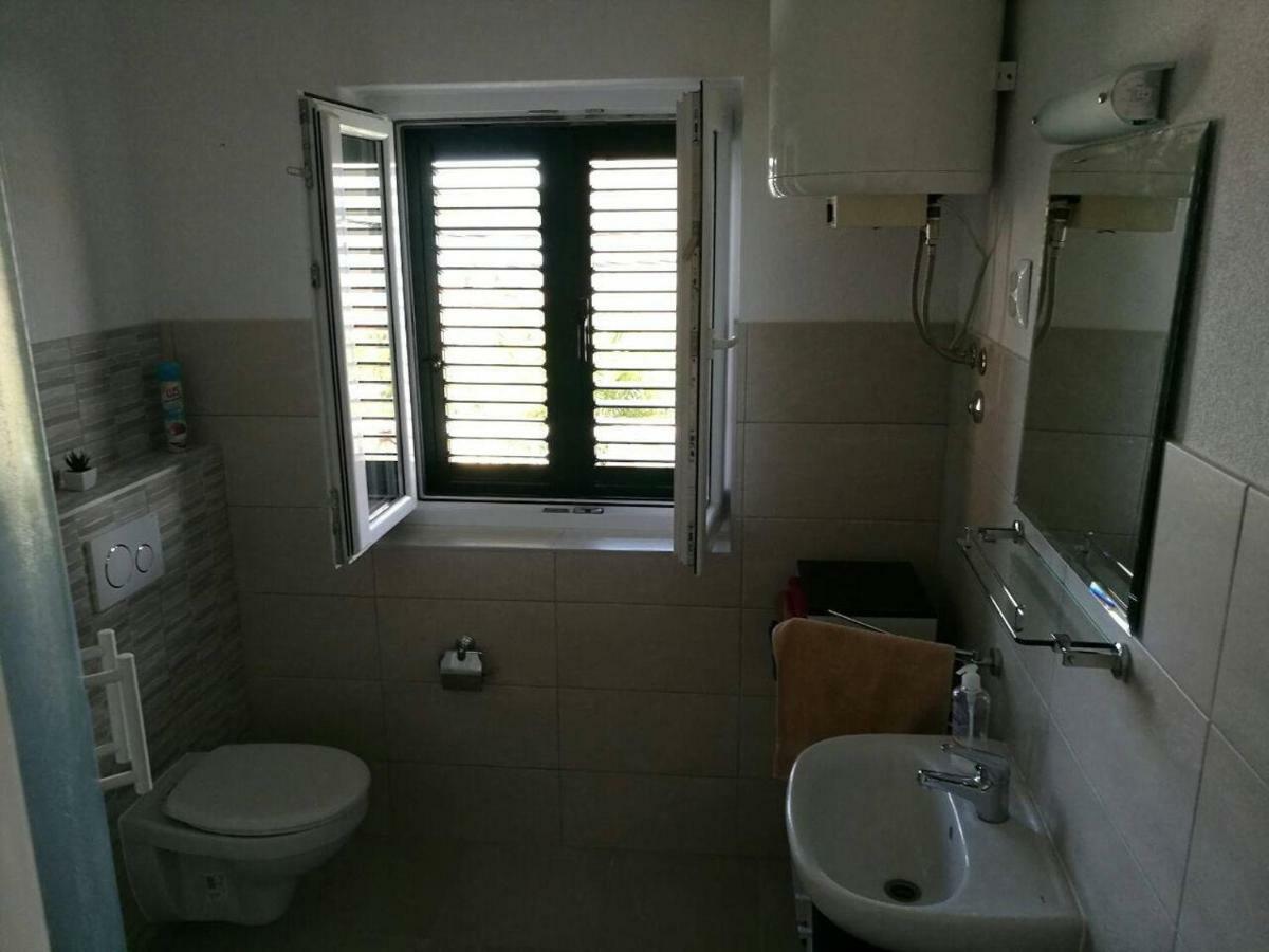 Merla Trogir Exteriör bild